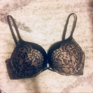 Victoria’s Secret Bombshell Bra 36C